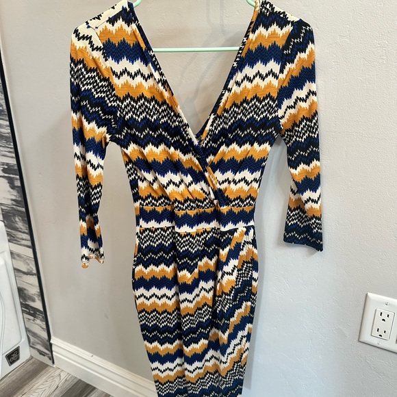 Olive Tree Multi Color Flattering Pattern Dress - Picture 1 of 6